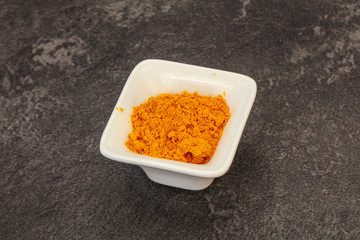 Tumeric powder in the bowl