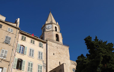 Fototapeta na wymiar Notre-Dame-des-Accoules Church in Marseille. Marseille, Provence-Alpes-Cote d'Azur, France.