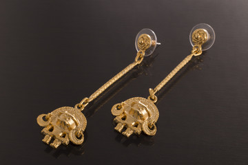 Precolumbian jewelry mayan Aztec Inca in gold and silver Pendants, necklaces and earrings