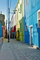 Fototapeta na wymiar Valparaiso coloured houses