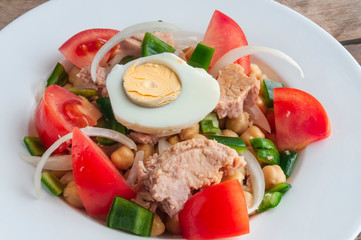 Ensalada fría de garbanzos