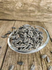 Grilled sunflower seeds with sea salt and spices