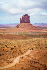 the scenic drive in the monument valley, usa