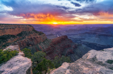 sunset at hopi point on the rim trail at the south rim of grand canyon in arizona, usa