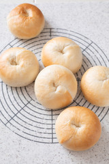 おうちでパン作り　プレーンベーグル