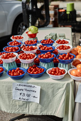 tomatoes at the farmers market