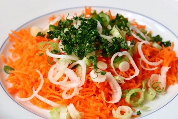Salade pour l'été: Carottes râpées.