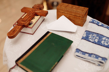 cross icon church layout