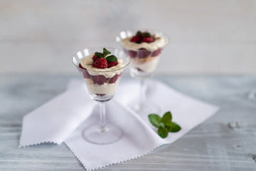 yogurt with strawberry