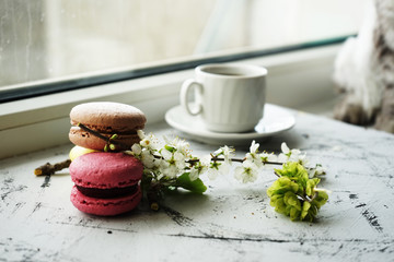 macaroons and coffee