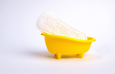 feminine sanitary pad