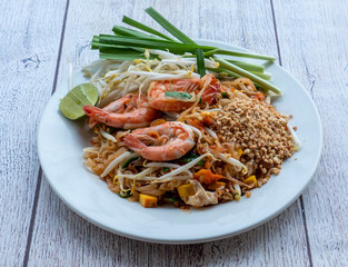 Pad Thai Mixed Selections 