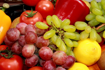 Naklejka na ściany i meble Panier de provisions de fruits et de légumes 