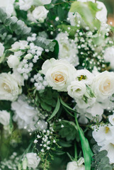 Obraz na płótnie Canvas Wedding flowers. Natural light and soft focus.