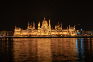Fototapeta premium night panorama of the city of Budapest in Hungary