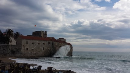 Waves in Budva