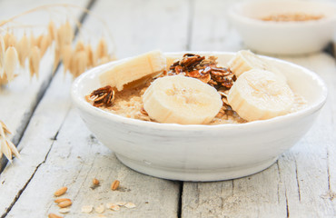 Müsli Porridge Banane Karamell Haferbrei Super Food Schale Schüssel