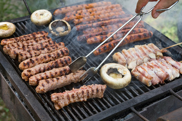 Grilling meat