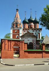 Obraz premium Church of the Archangel Michael in Yaroslavl. Gold ring of Russia