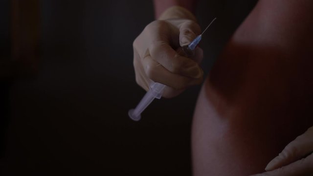 Preparing for buttocks injection. Self injection with antibiotics. Pneumonia cure.
