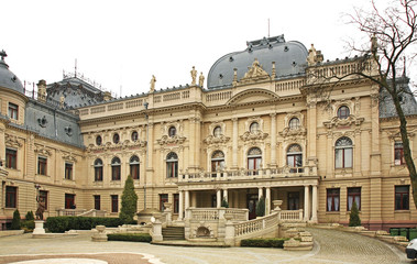Fototapeta na wymiar Palace of Izrael Poznanski in Lodz. Poland