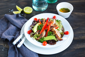 Chicken and avocado salad 