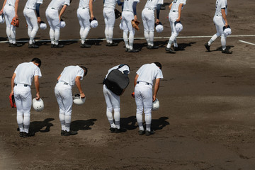高校野球 シートノック風景