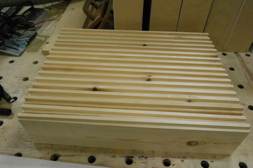 production of wooden lining from a Board in the workshop