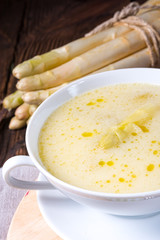 Delicious spring white asparagus soup