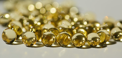 Capsules with medication, gelatin tablets with oil, vitamin or collagen.