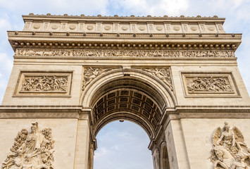 Fototapeta premium The Arc de Triomphe, Paris, France