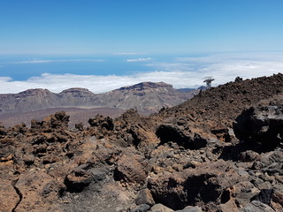 Widok z wulkanu El Teide na Teneryfie
