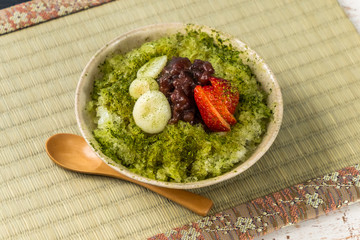 かき氷　japanese type of epidemic shaved ice