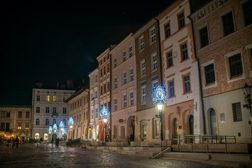 Fototapeta na wymiar Kraków nocą - nocne ulice