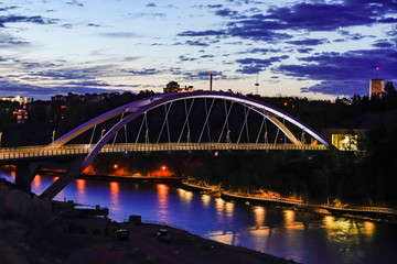 Fototapeta na wymiar Stockholm, Sweden The Svindersviksbron bridge in Kvarnholmen.
