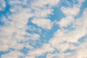 The sky and clouds in the daytime are beautiful