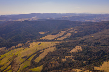 Aerial Drone Foto Aerial view of the Carpathian mountains in autumn