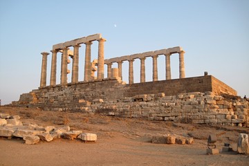 Fototapeta na wymiar Tempio di Poseidone