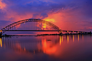 Fototapeta na wymiar Rumpiang bridge at sunset