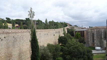 Fototapeta na wymiar Girona is a swarm city in Catalonia with wonderful stone walls