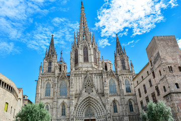 Fototapeta na wymiar panorama of the city of Barcelona in Spain