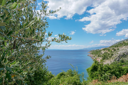 Kroatien, Istrien, Auf der Fahrt von Rovinj nach Plitvice, Auf dem Weg zu den Plitvicer Seen, Adria, Mittelmeer, Bikerstopp mit Blick auf die Adria