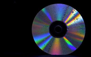 Plyta CD blyszczaca o pieknych teczowych kolorach