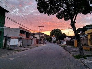 Obraz premium sunrise on street