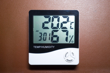 The electronic moisture and temperature meter.