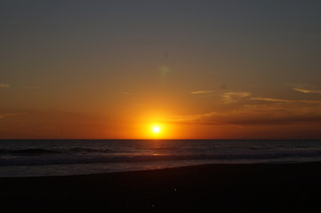 Obraz premium sunset over the sea