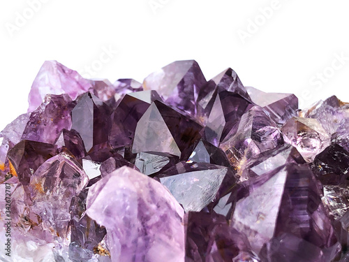 Fototapete Purple Rough Amethyst Quartz Crystals On White Background Noykosana