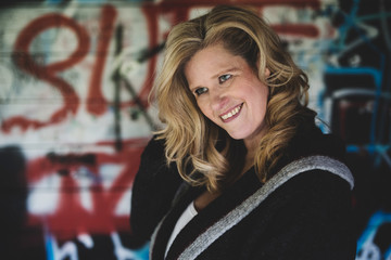 Portrait einer Frau im mittleren Alter 