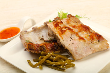 Roasted spare ribs