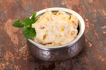 Curd with dry apricot